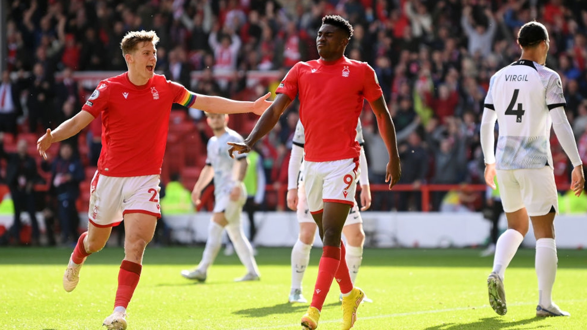 双方对战的 双方对战的